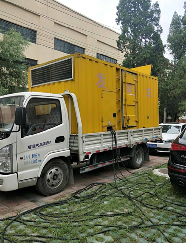 翠峦发电车出租-柴油发电机组排烟系统设计要求及其考虑因素
