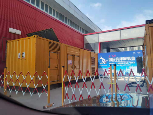 翠峦发电车出租-发电机无电压或电压太低怎么办?