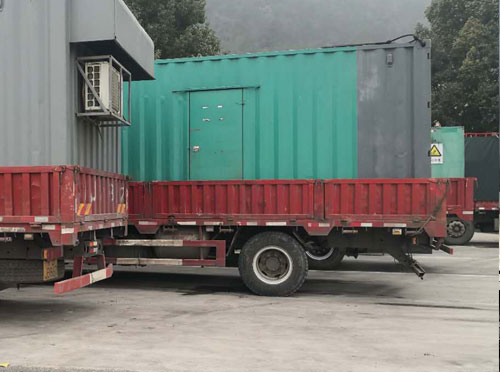 翠峦柴油发电机组使用注意安全事项有哪些？